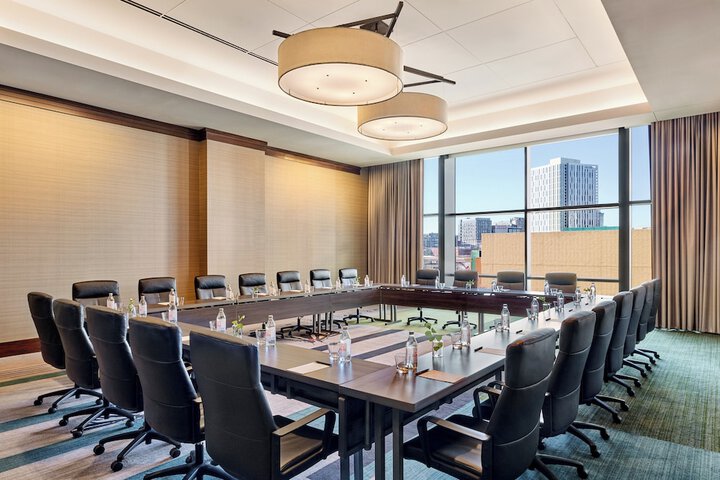 Meeting facility