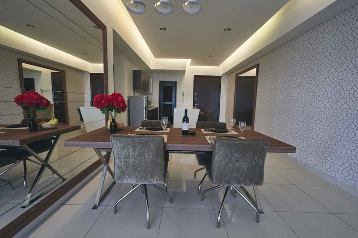 Room 27 of 43