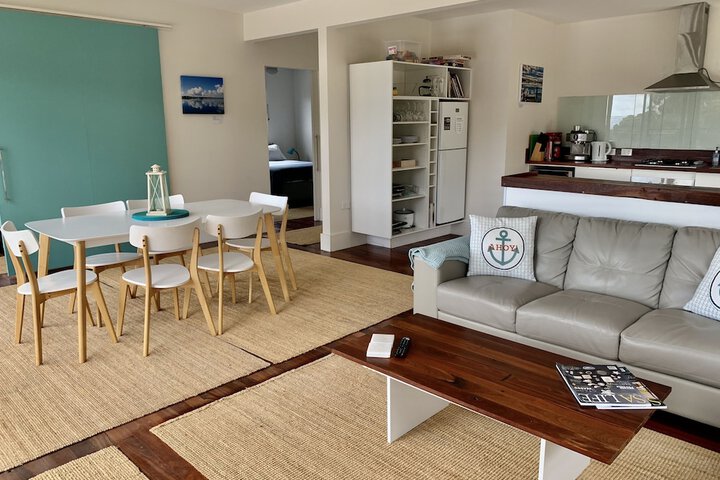 Room 42 of 99