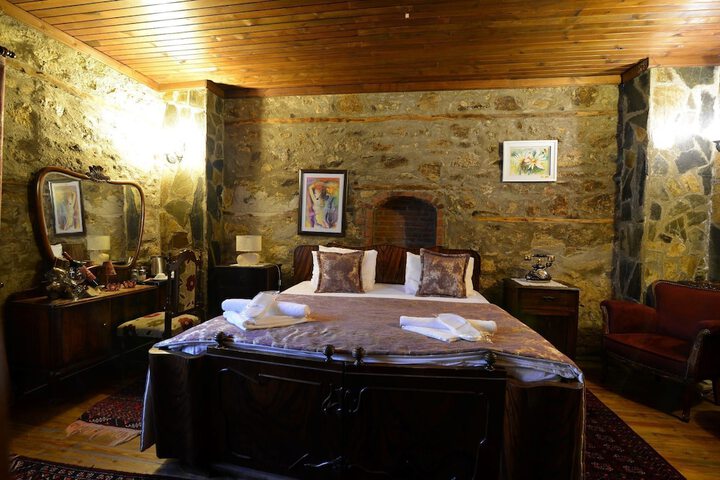 Room 3 of 39