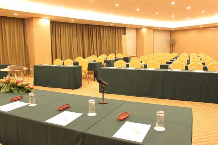 Meeting 62 of 70