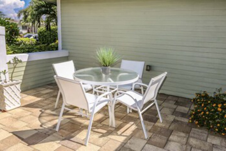 Terrace/Patio 4 of 53
