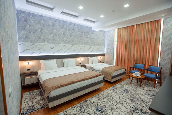 Room 14 of 95