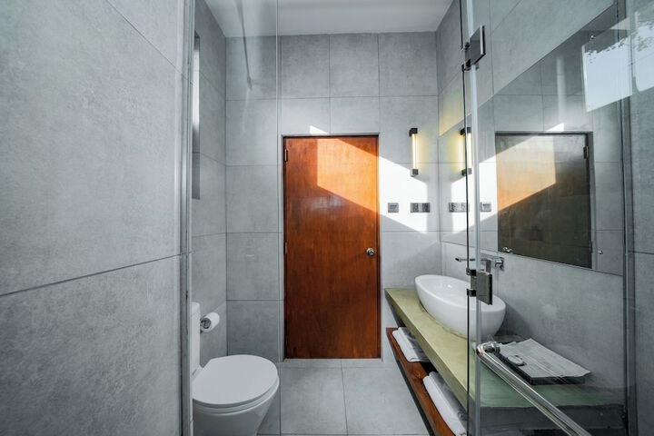 Room 21 of 27