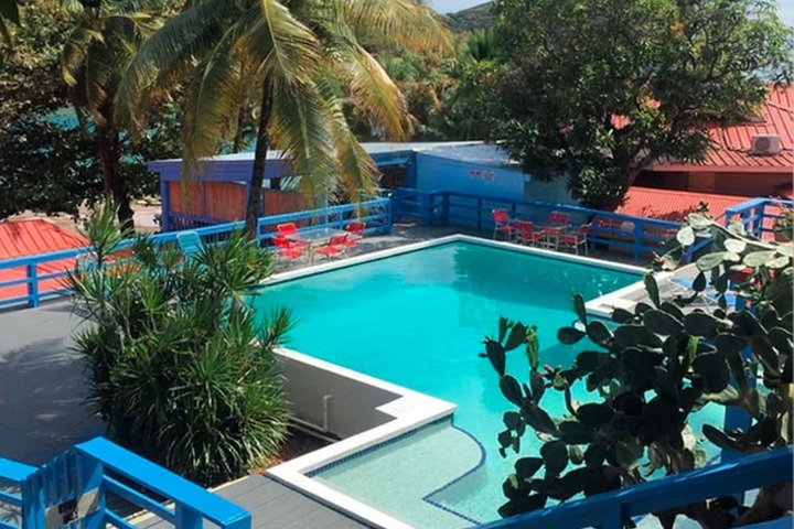 Pool 35 of 46