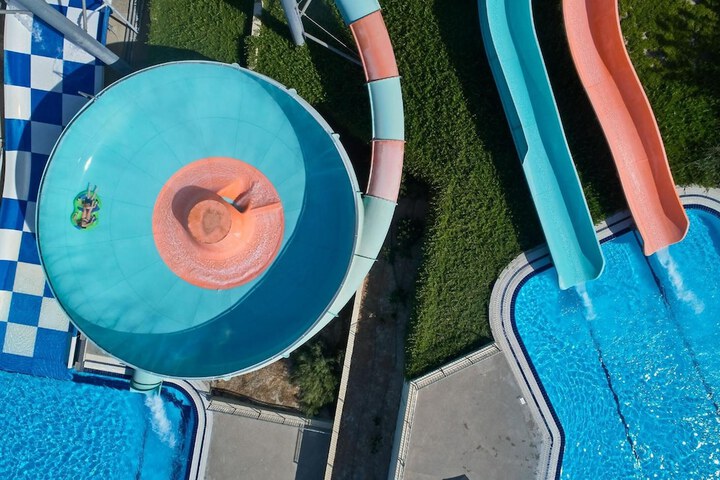 Pool 22 of 39