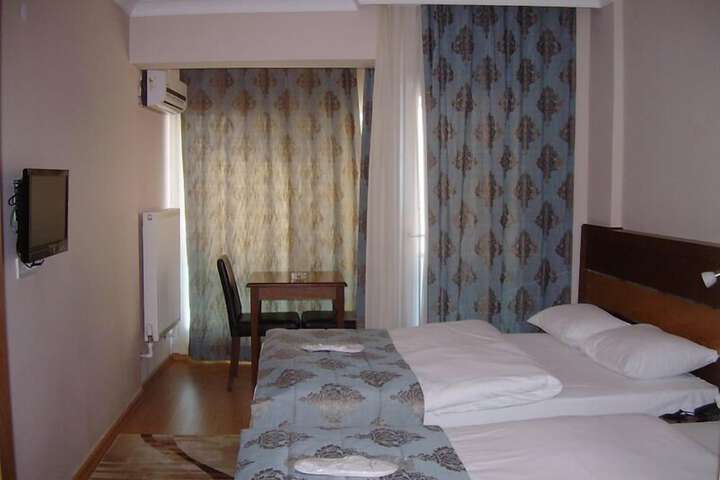 Room 18 of 45