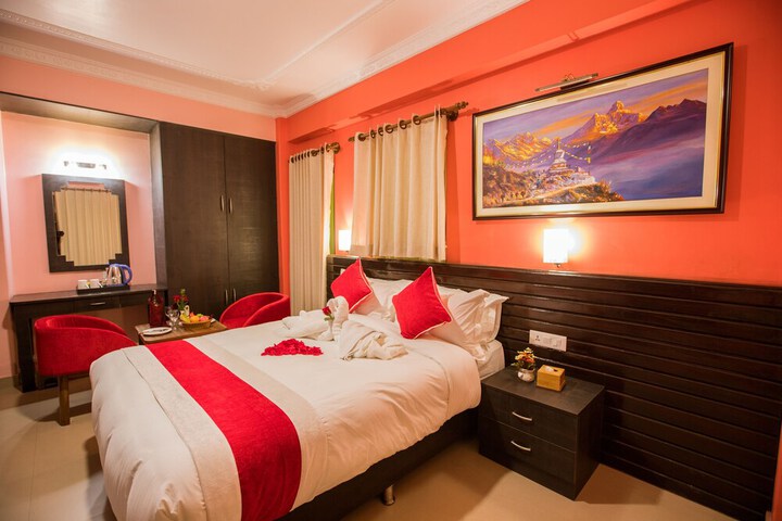 Room 26 of 39