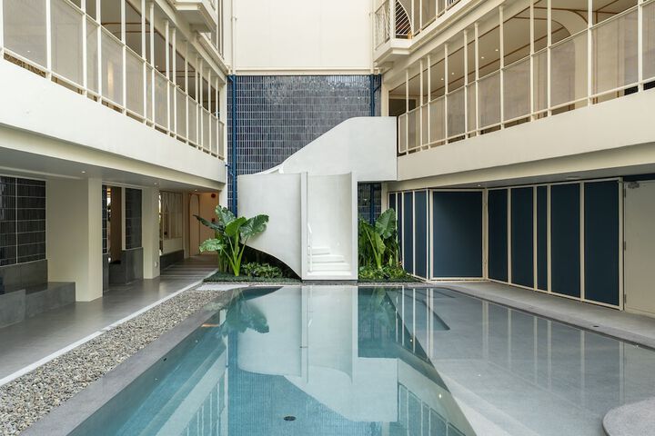Pool 46 of 66