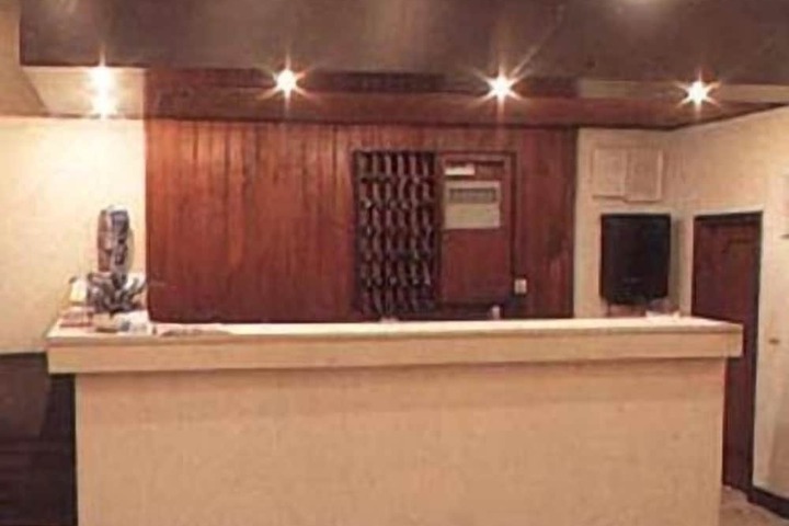 Hotel Interior 5 of 28