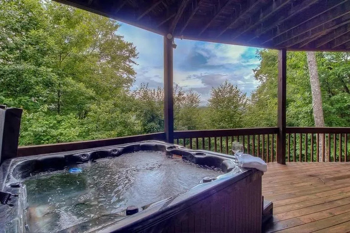 Pool 9 of 17