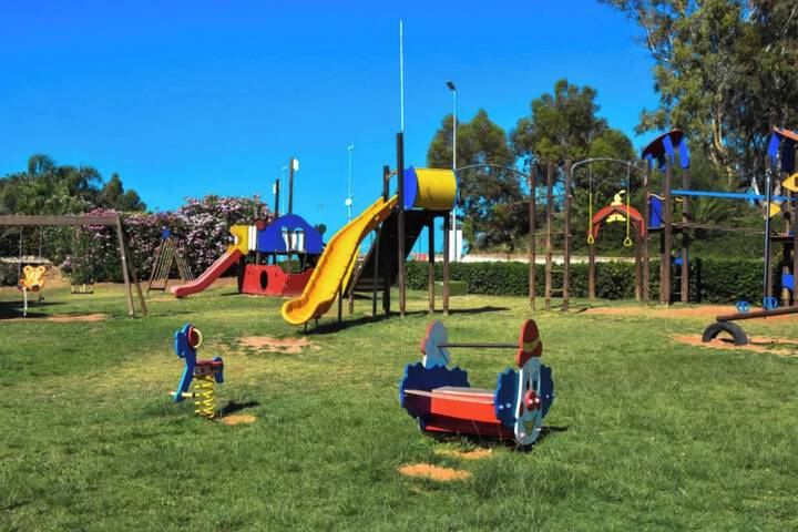 Childrens Activities 88 of 131