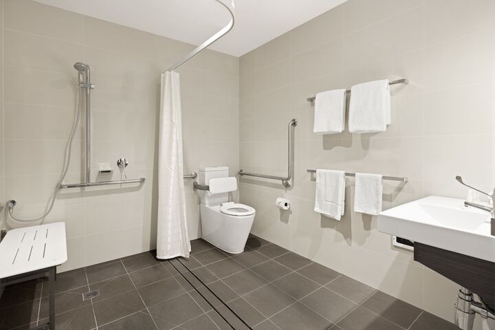 Room 16 of 21