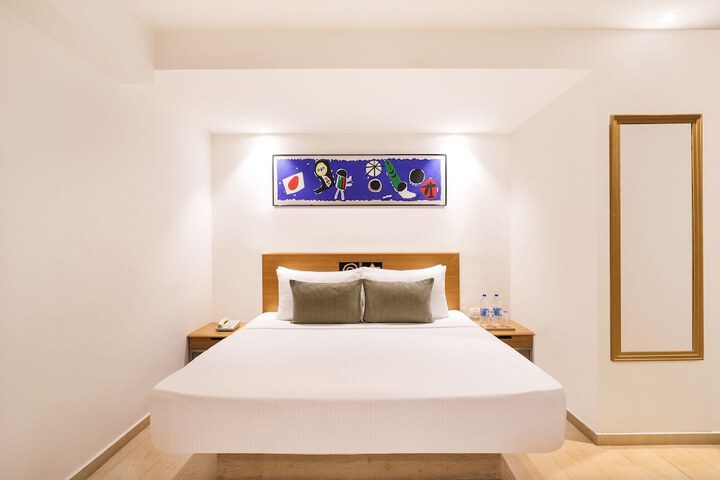 Room 11 of 47
