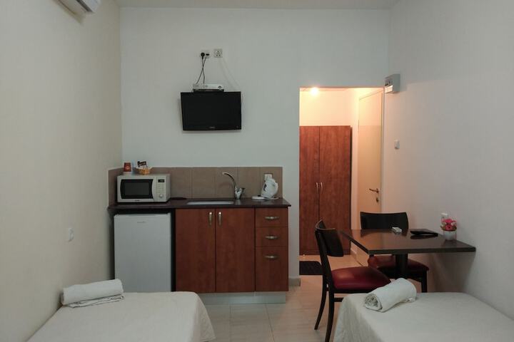 Room 28 of 57