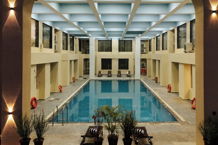 Pool 79 of 88