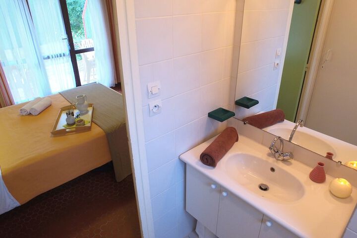 Room 17 of 17