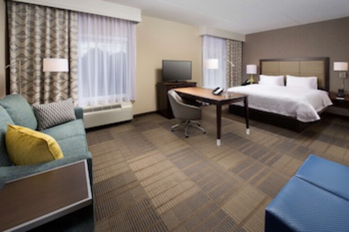 Room 13 of 75