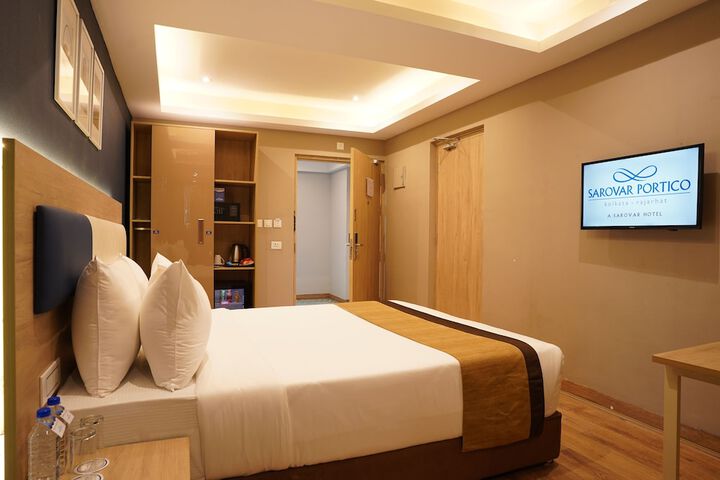Room 25 of 54