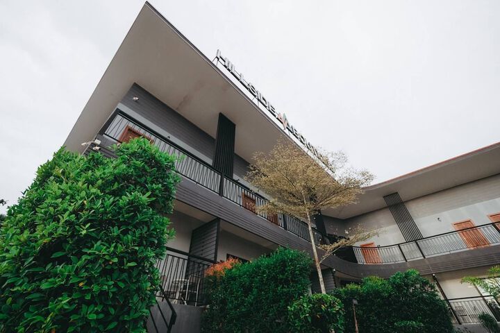 Hotel 77 of 92