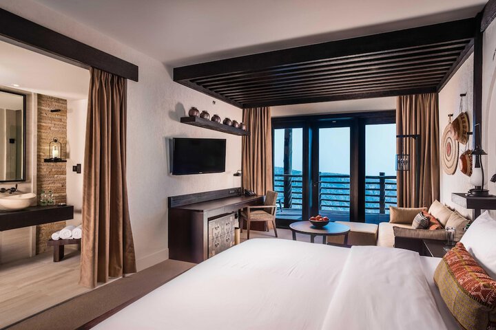 Room 51 of 318