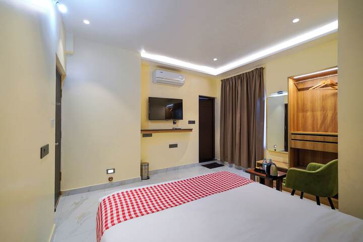Room 10 of 23