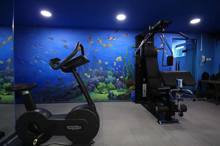 Hotel with Gym