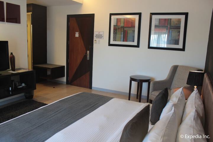 Room 16 of 49
