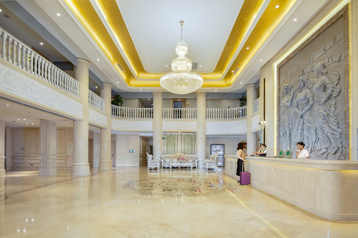 Hotel Interior 7 of 15