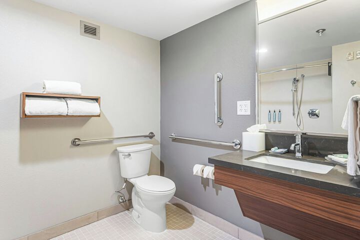 Room 46 of 72