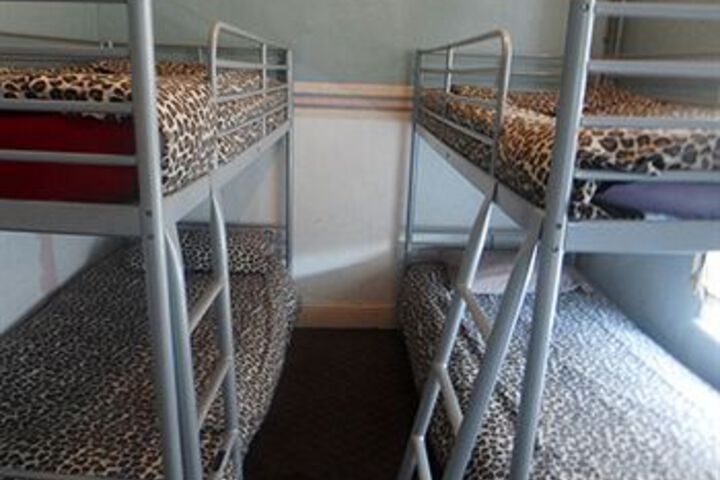 Room 8 of 15