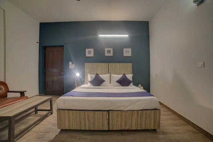 Room 4 of 21