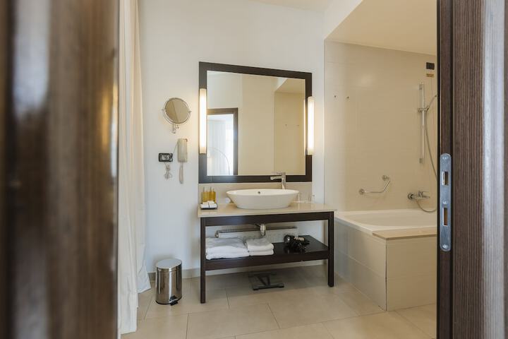 Clean Restrooms