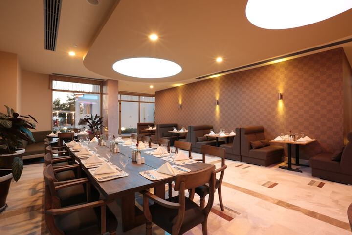 Dining 64 of 120