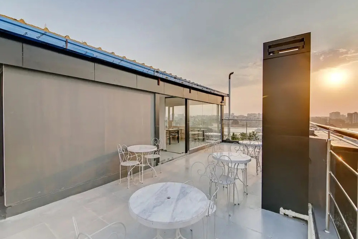 Terrace/Patio 7 of 18