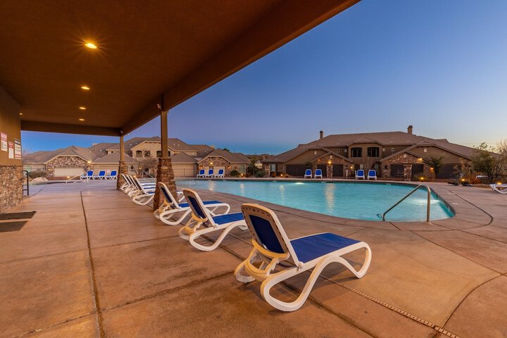 Pool 39 of 66