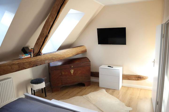 Room 74 of 238