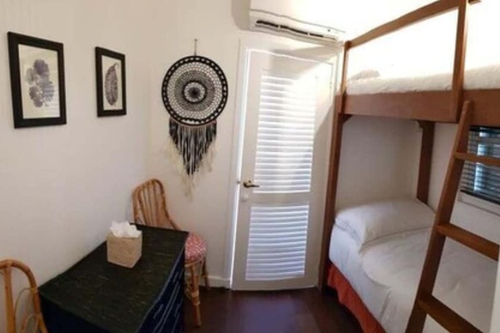 Room 42 of 196