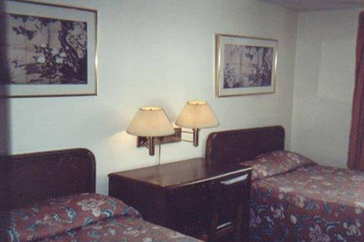 SCOTTISH INNS & SUITES