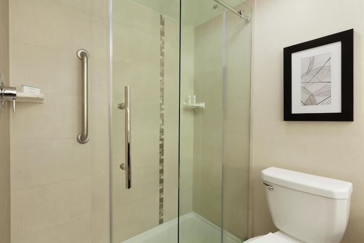 Clean Restrooms