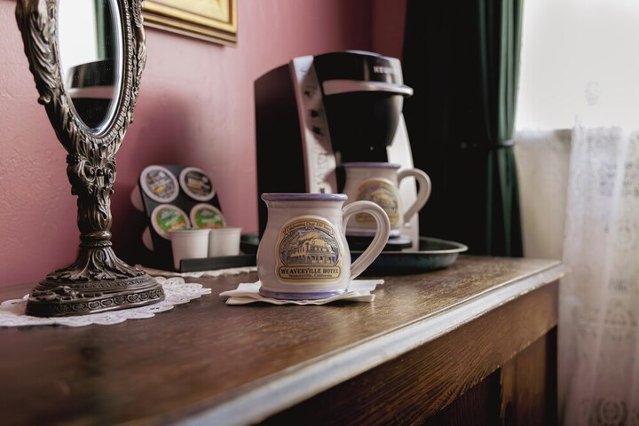 Breakfast/Coffee Service 57 of 97