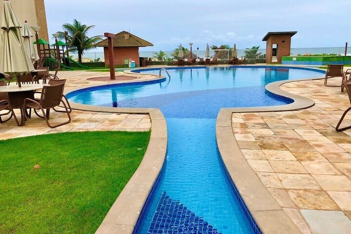 Pool 35 of 73