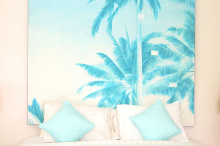 Room 12 of 52