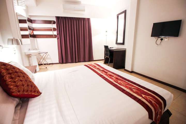 Room 31 of 44