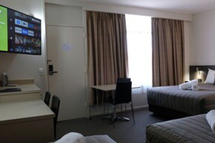 Room 46 of 144