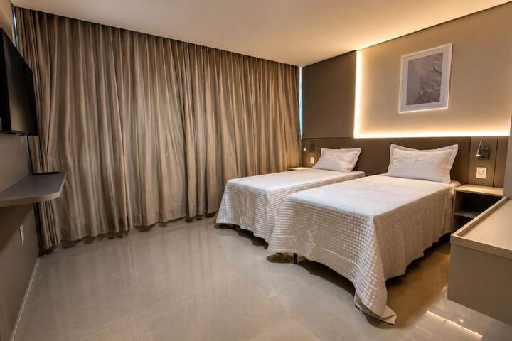 Room 21 of 87