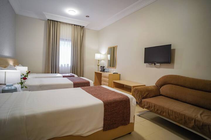 Room 21 of 44