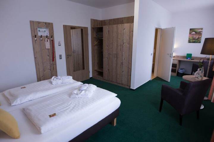 Room 7 of 41