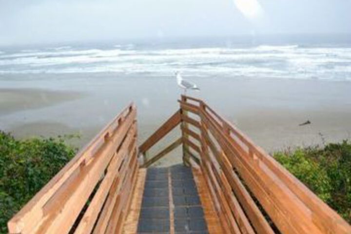 Exterior of Little Bit OHeaven by RedAwning