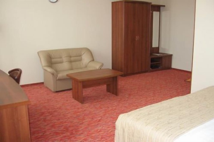 Room 45 of 115